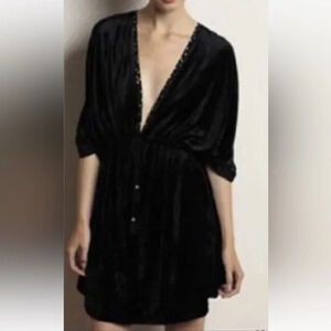 Juicy Couture Black Velvet Velour Dress Rhinestone Accents‎ Womens Size P (679)